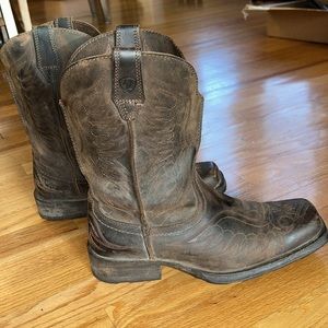 Men’s Ariat Cowboy Boots